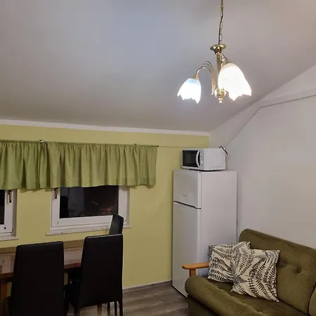 Apartament Emi 1 Vir